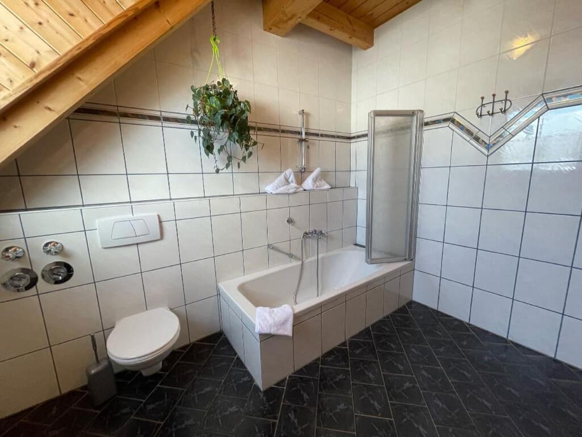 Ferienwohnungen Am Kirchberg نويالبرنويت المظهر الخارجي الصورة
